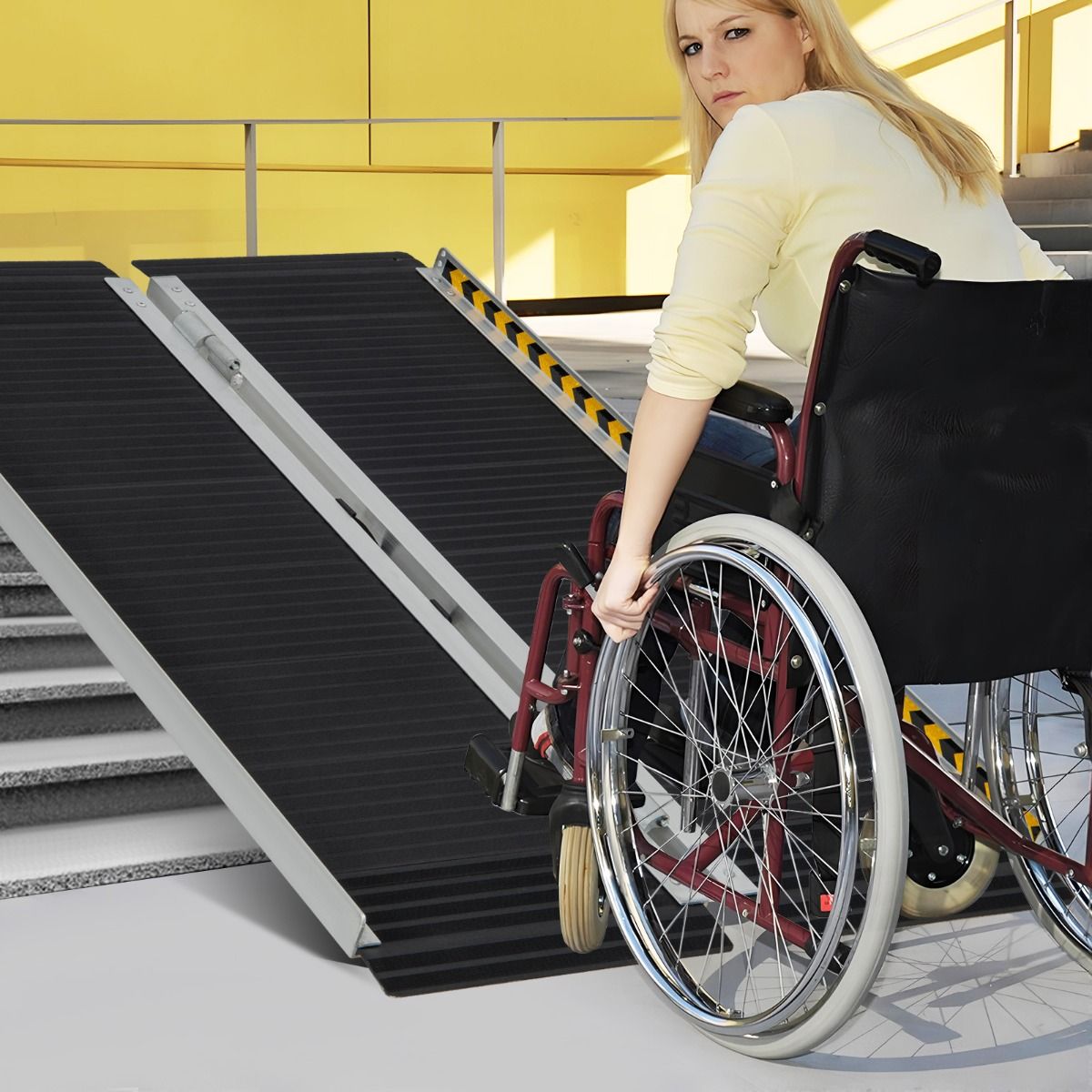 Aluminum Access Ramp with Transition Plate for Home 122L -
