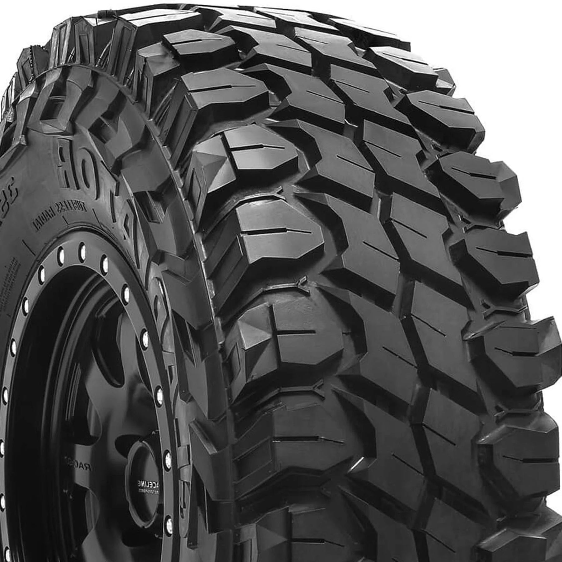 Gladiator X COMP M/T Mud-Terrain LT285/70R17 126/123Q E Light Truck Tire - Product image 4